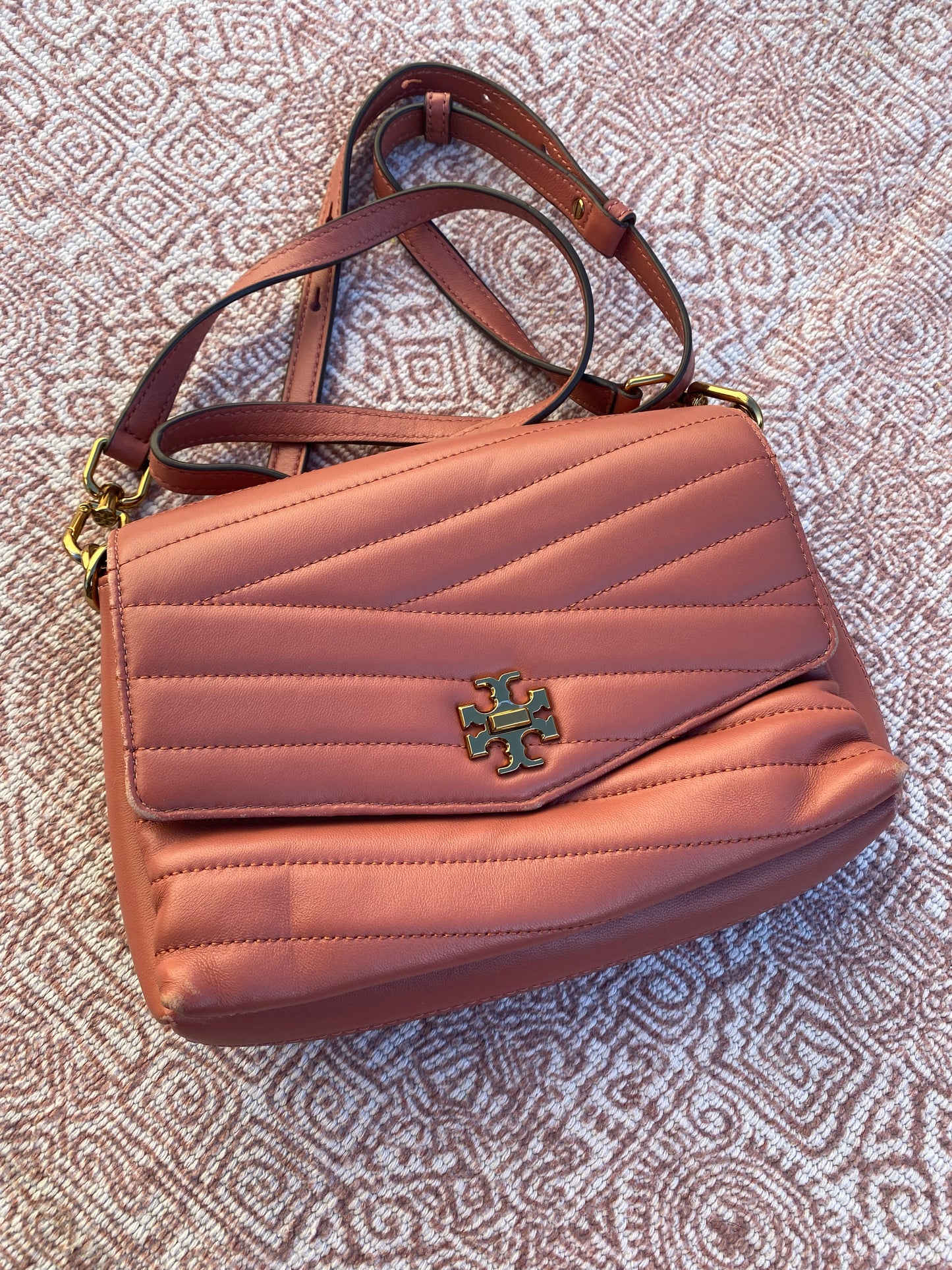 Tory Burch Leather Quilted Shoulder Bag Pink Turnlock