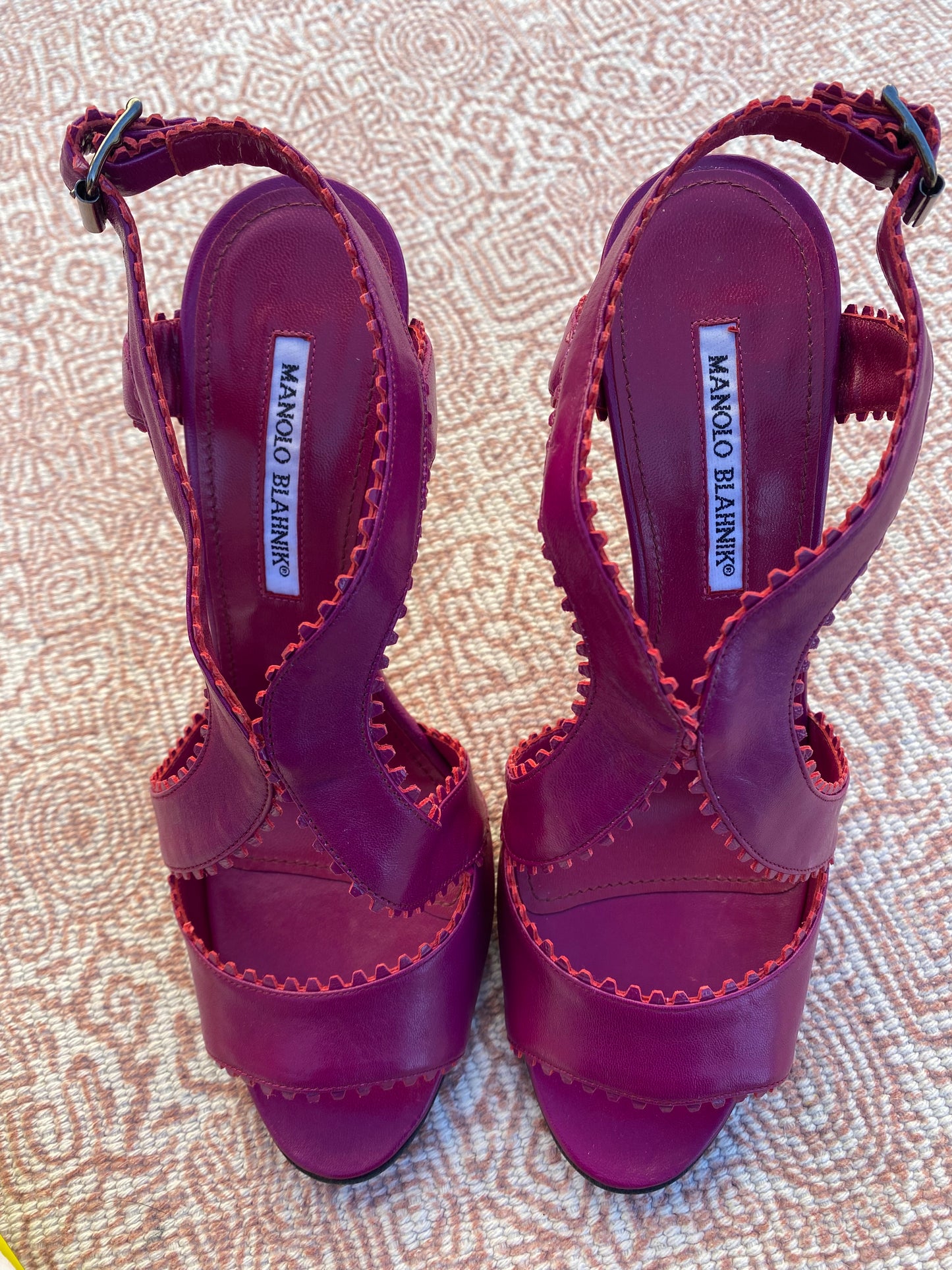 Manolo Blahnik Strappy Sandals Purple Heels 9 US